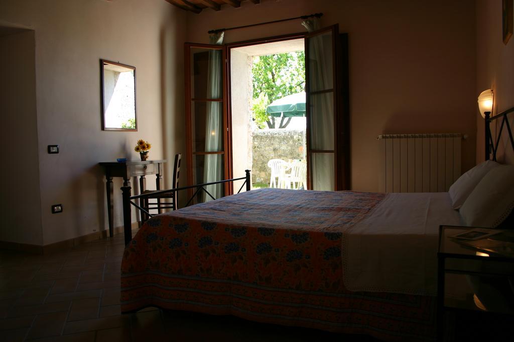 Vila Il Poggiolo Montieri Pokoj fotografie